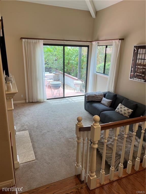 2 Monterey Ct - Photo 3 of 12