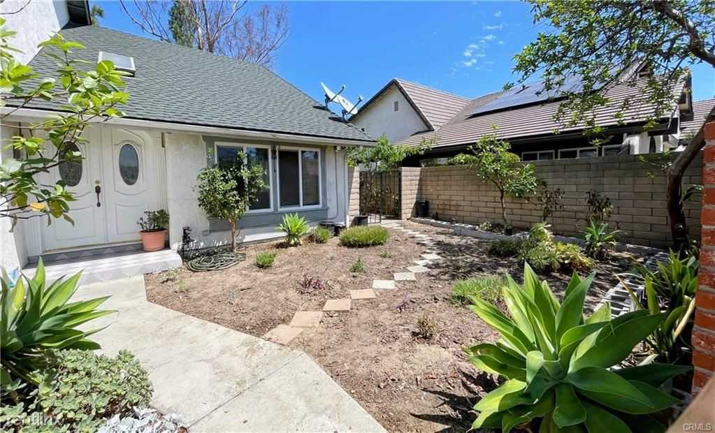 20341 Rim Ridge Rd - Photo 2 of 8