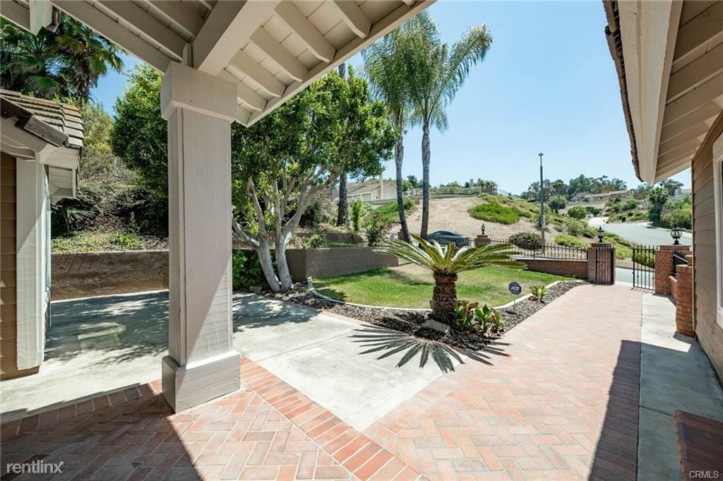 1168 Regal Canyon Dr - Photo 2 of 8