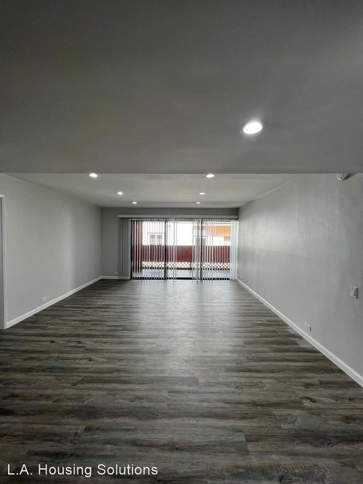 140 S. Maple Dr. - Photo 3 of 18