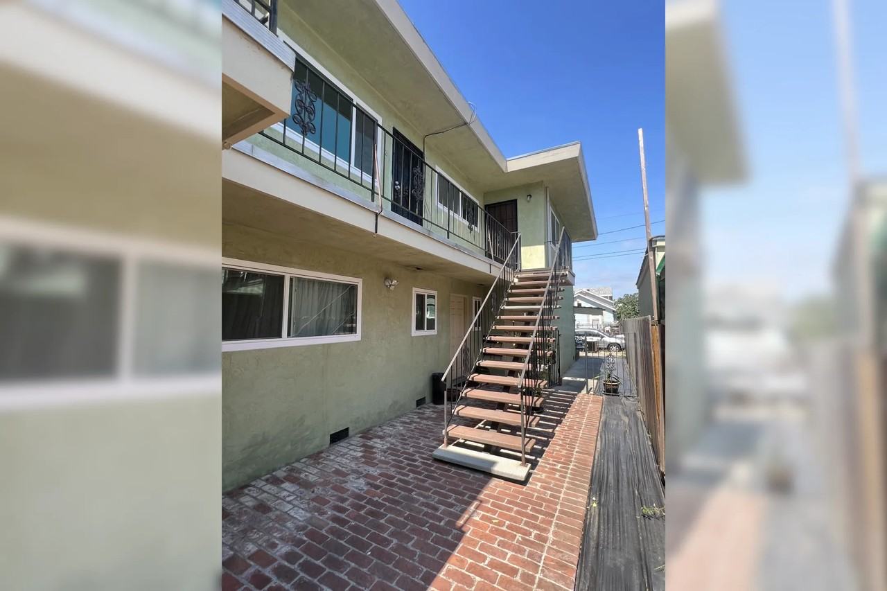 2724 Octavia St - Photo 2 of 23