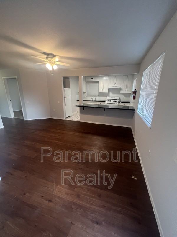 171 22nd St - Photo 5 of 15