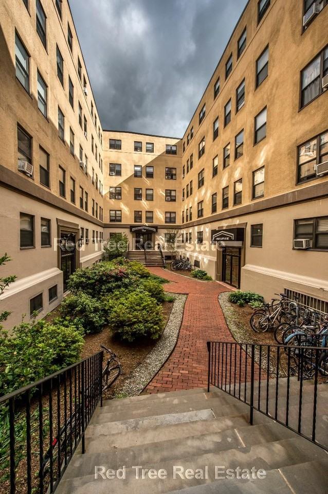 1200 Massachusetts Ave #B1 - Photo 5 of 6