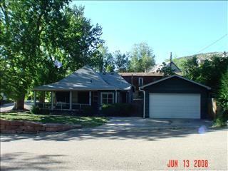 416 2nd Ct - Photo 3 of 15