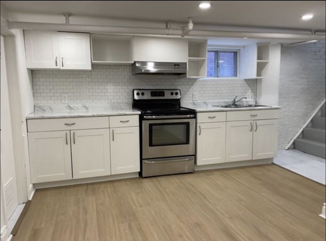 311 Wolverleigh Blvd - Photo 3 of 9