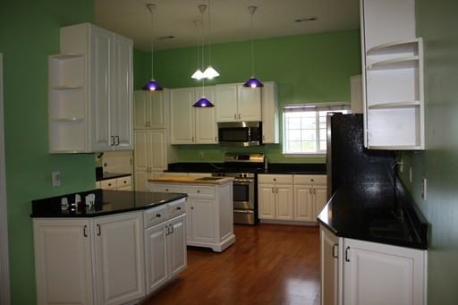 5212 Valleyview Ln - Photo 2 of 6