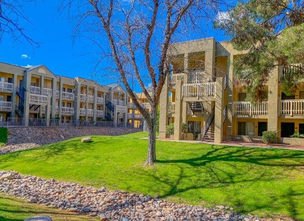 Pavilions at Pantano - Photo 5 of 19