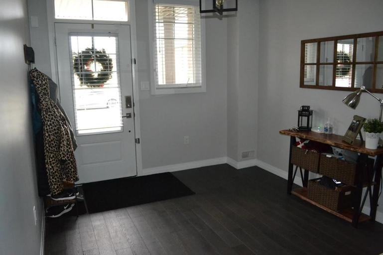 13 Dodman Cres #13 - Photo 3 of 23