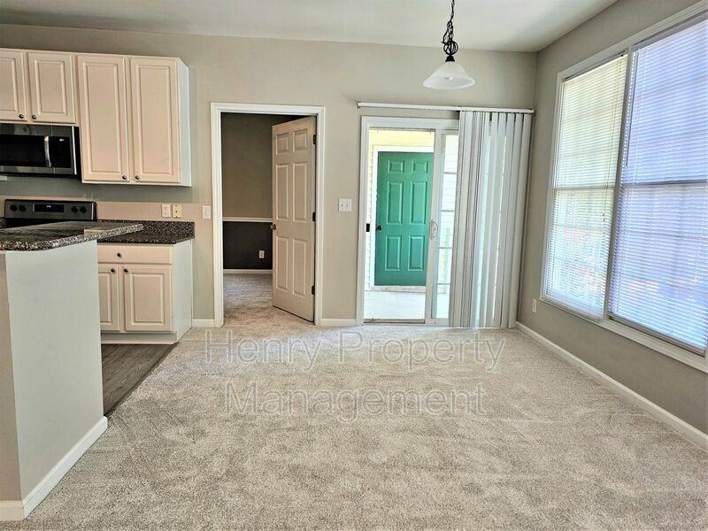 3321 Kudrow Ln - Photo 5 of 21