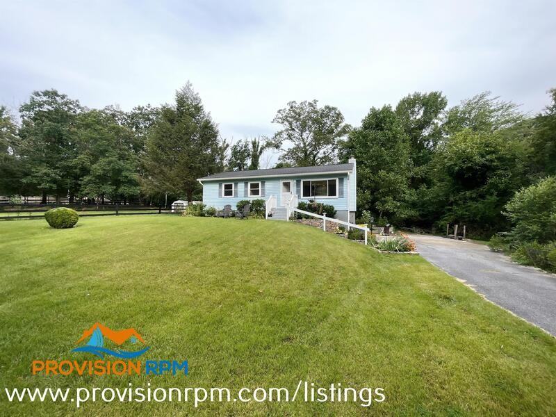 982 Shore Acres Rd - Photo 3 of 26