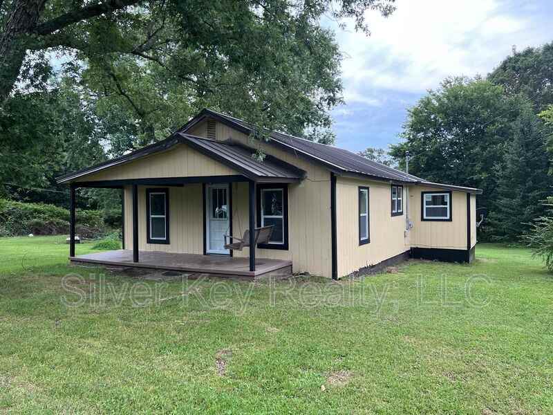 110 Charlie Monroe Rd - Photo 2 of 12