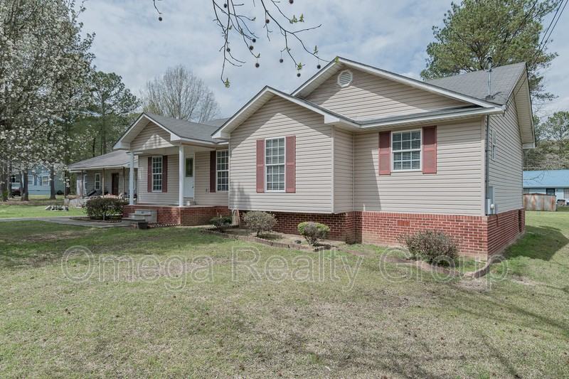 125 Carol Cir - Photo 4 of 43