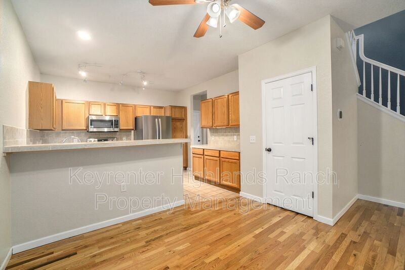 1494 Red Cliff Way - Photo 4 of 10