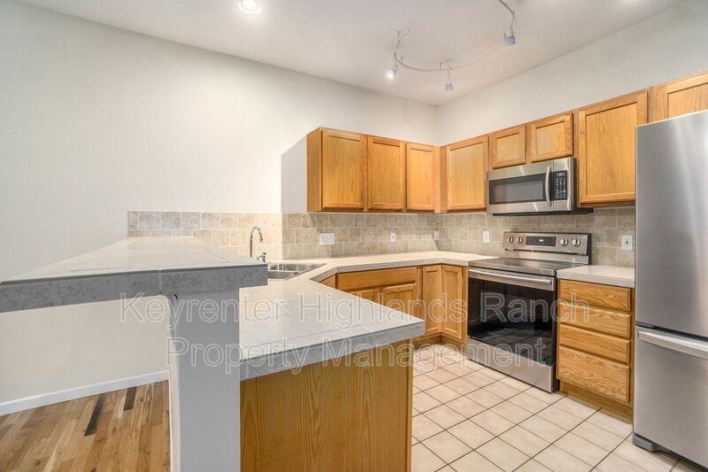 1494 Red Cliff Way - Photo 5 of 10