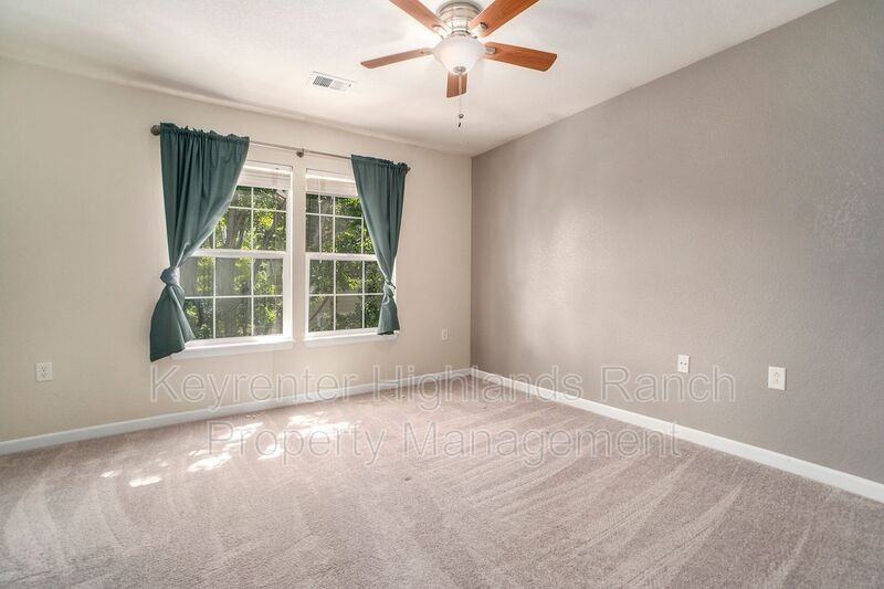 1494 Red Cliff Way - Photo 7 of 10