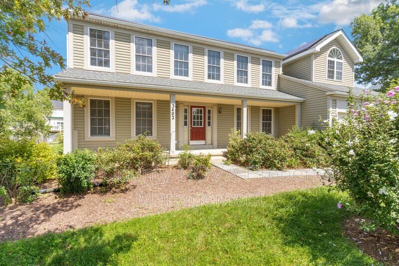 3402 Ardsley Ct - Photo 2 of 50