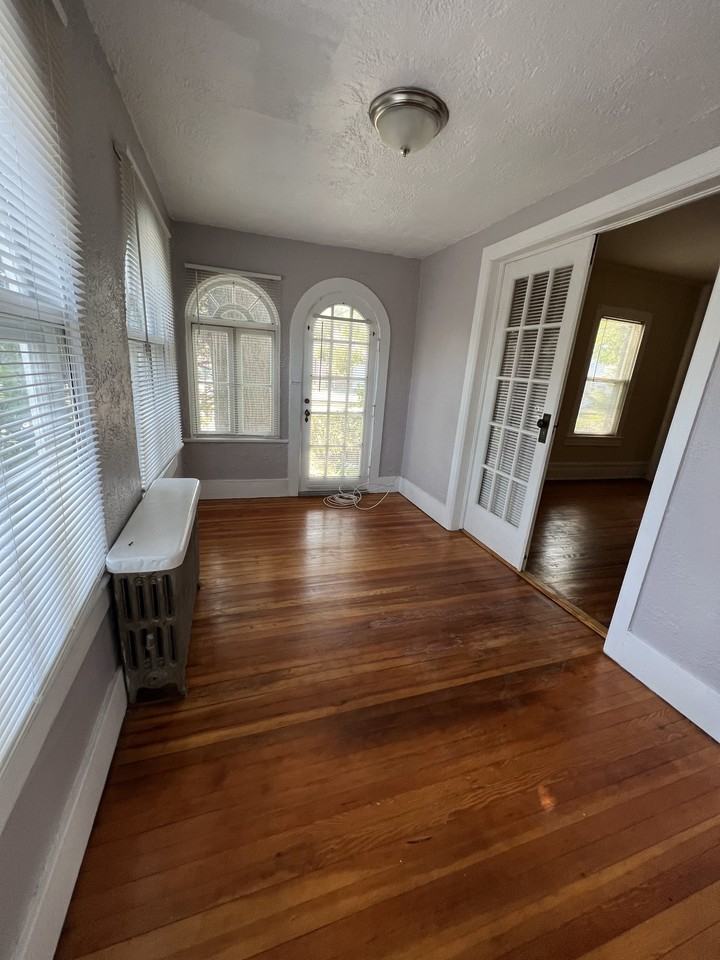 147 Merrick Rd #1FL - Photo 3 of 6