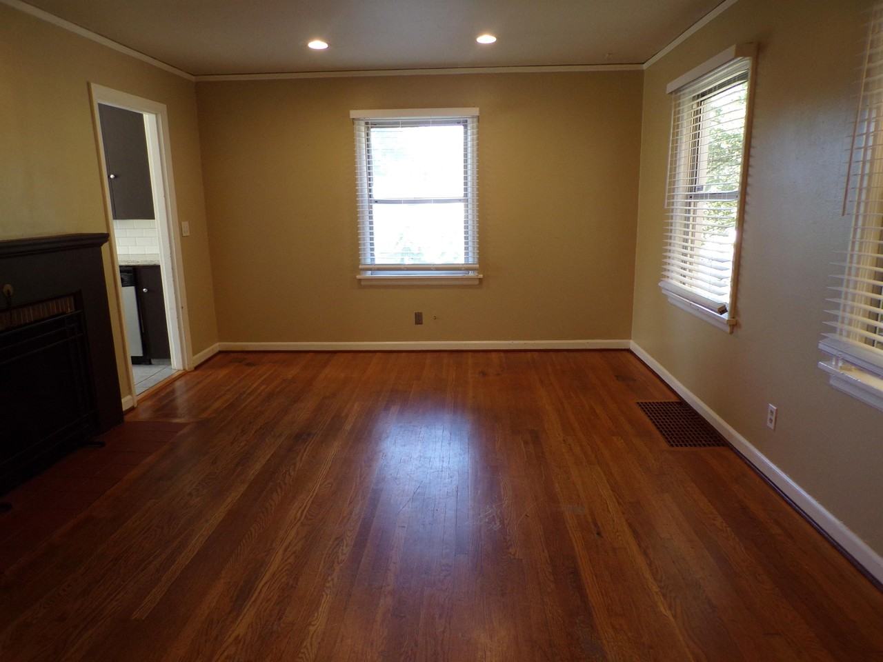 3022 Sw Sunset Blvd #1 - Photo 2 of 33