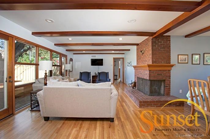 3271 Homer St #1 - Photo 3 of 33