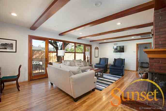 3271 Homer St #1 - Photo 4 of 33
