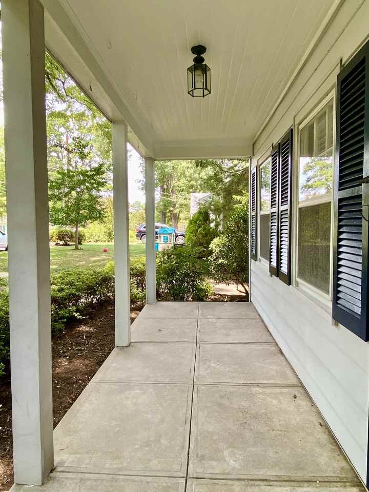 1608 Delaware Ave #1 - Photo 3 of 41