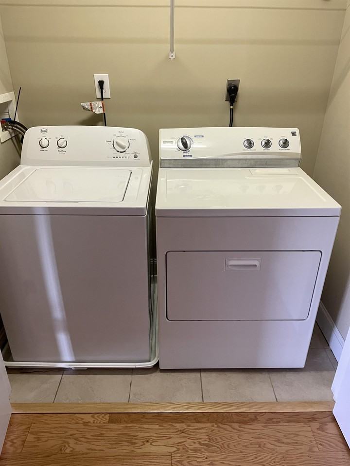 102 Capstone Dr #108 - Photo 4 of 10