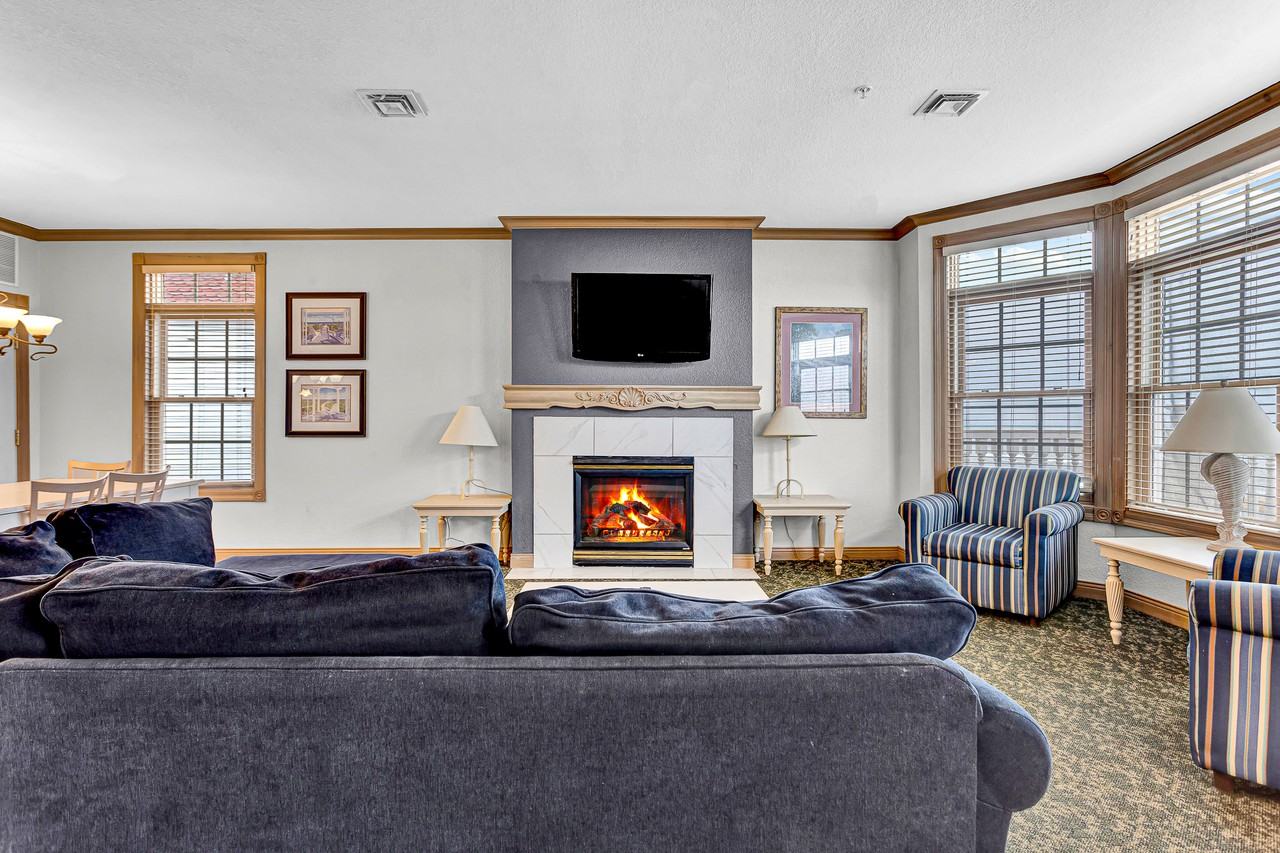 849 Beachfront Dr #1 - Photo 3 of 5