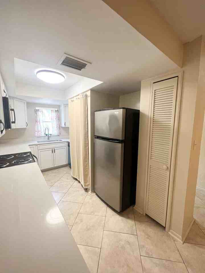 507 E San Sebastian Ct #1 - Photo 6 of 22