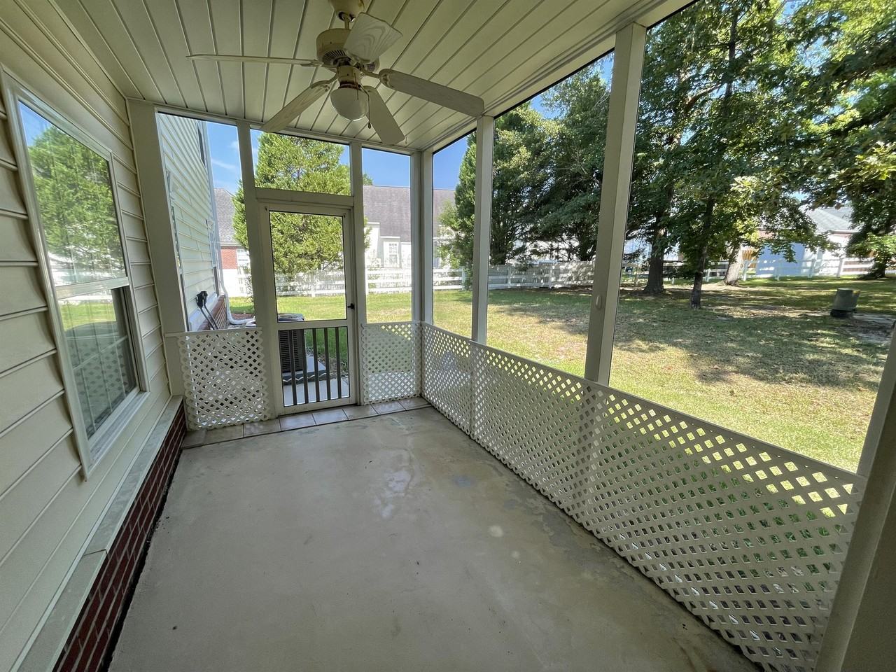 2129 Sanderling Dr #C - Photo 4 of 17