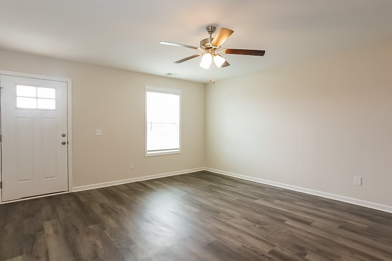 2087 Catlet Ct - Photo 2 of 14