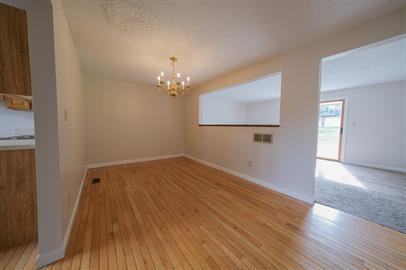 937 931 #937L - Photo 2 of 22