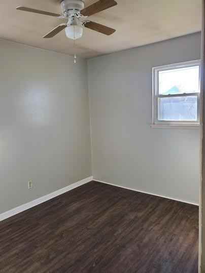 3017 N Hill St - Photo 3 of 8