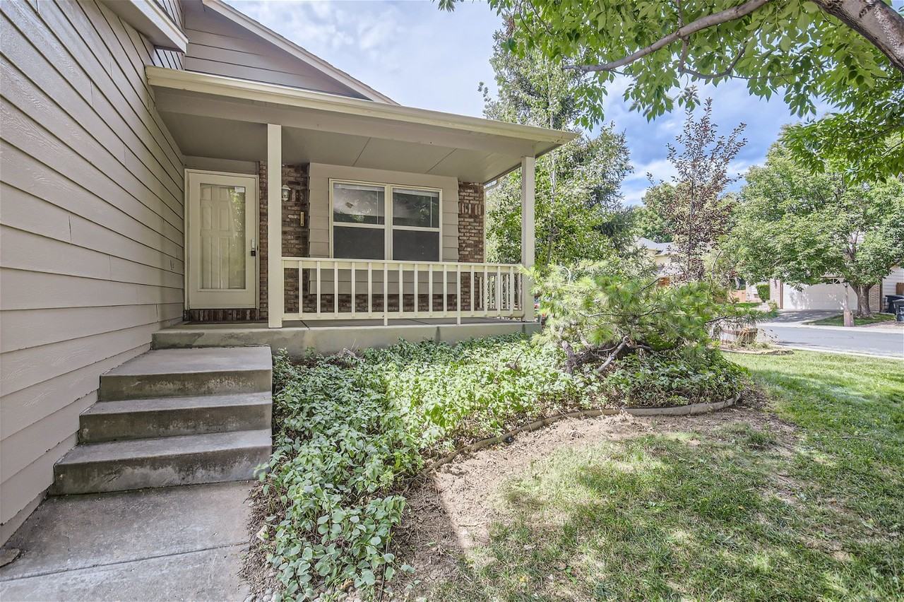 2231 Stuart St - Photo 4 of 29