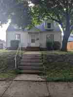 featured image of 2424 S 66th St