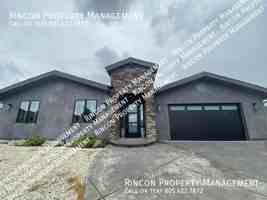 featured image of 1084 Horizon Drive