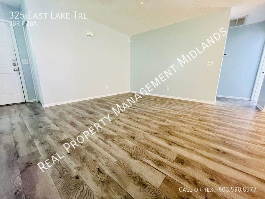 325 E Lake Trl - Photo 3 of 12