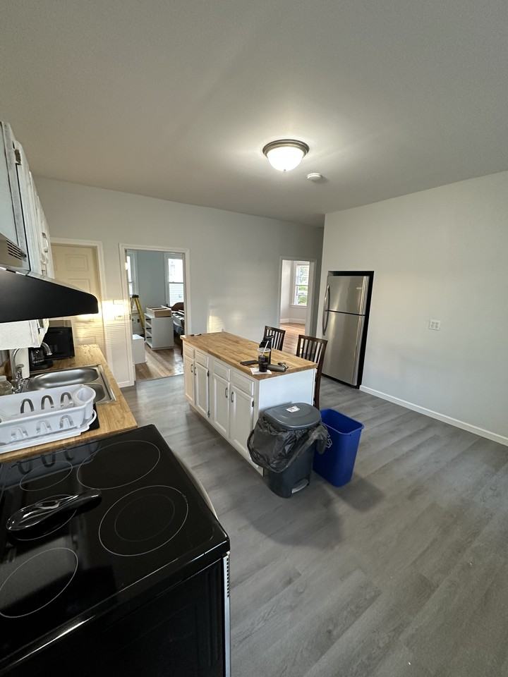 18 Joy St #1 - Photo 2 of 13