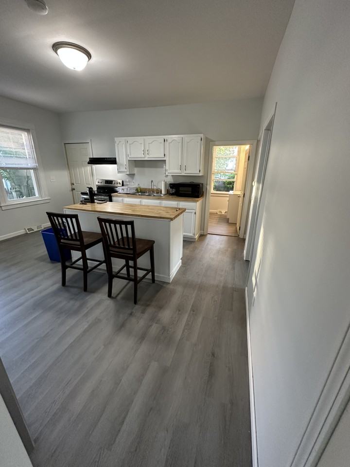 18 Joy St #1 - Photo 3 of 13