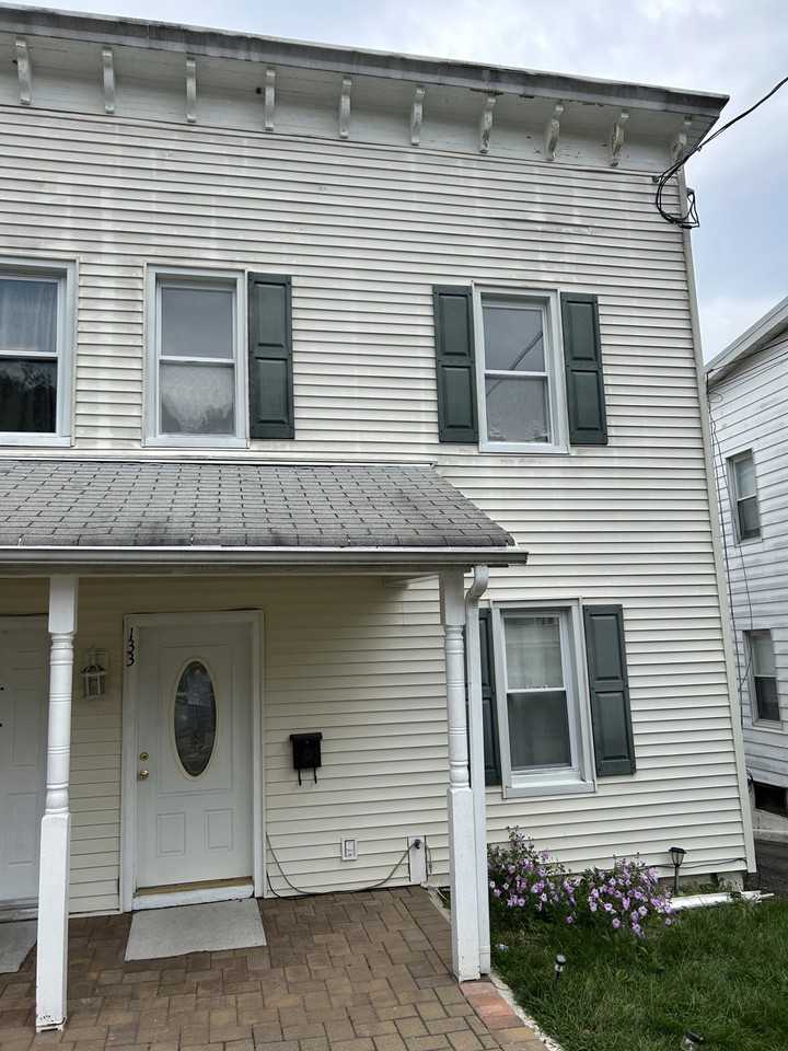 133 W Chrystal St #NA - Photo 2 of 25