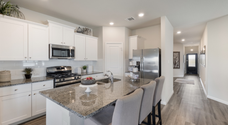 221 Cordova Crossing - Photo 7 of 40