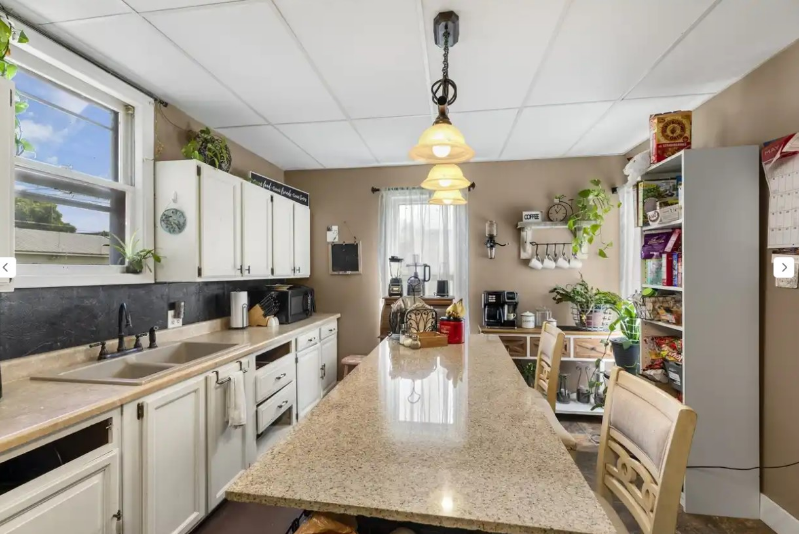 905 6th Ave N - Photo 5 of 9