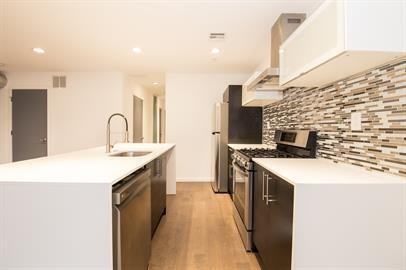 1531 North Franklin Street - Photo 5 of 17