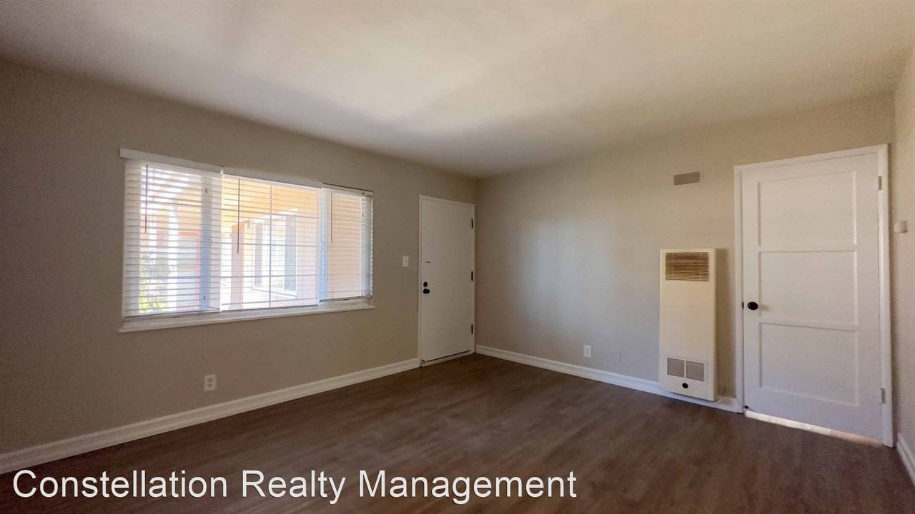 8447 La Mesa Blvd - Photo 3 of 19