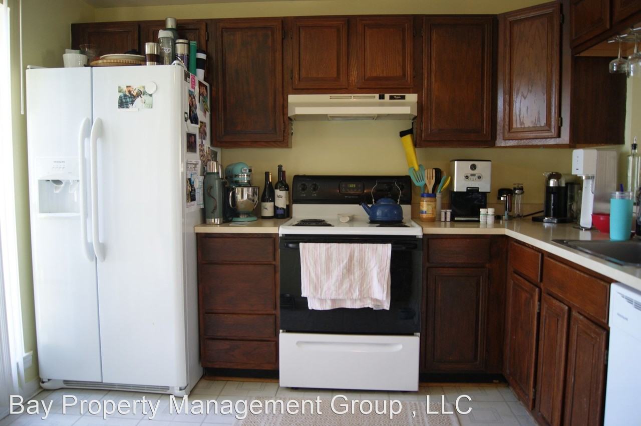 1233 Brice Sq - Photo 3 of 18