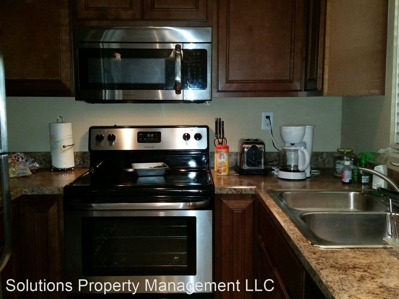 1046 Hayden Rd - Photo 2 of 4