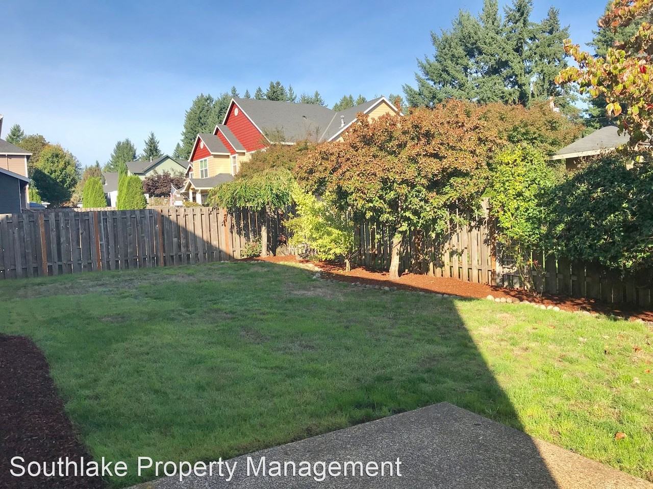 1422 Ne 18th Pl - Photo 2 of 30