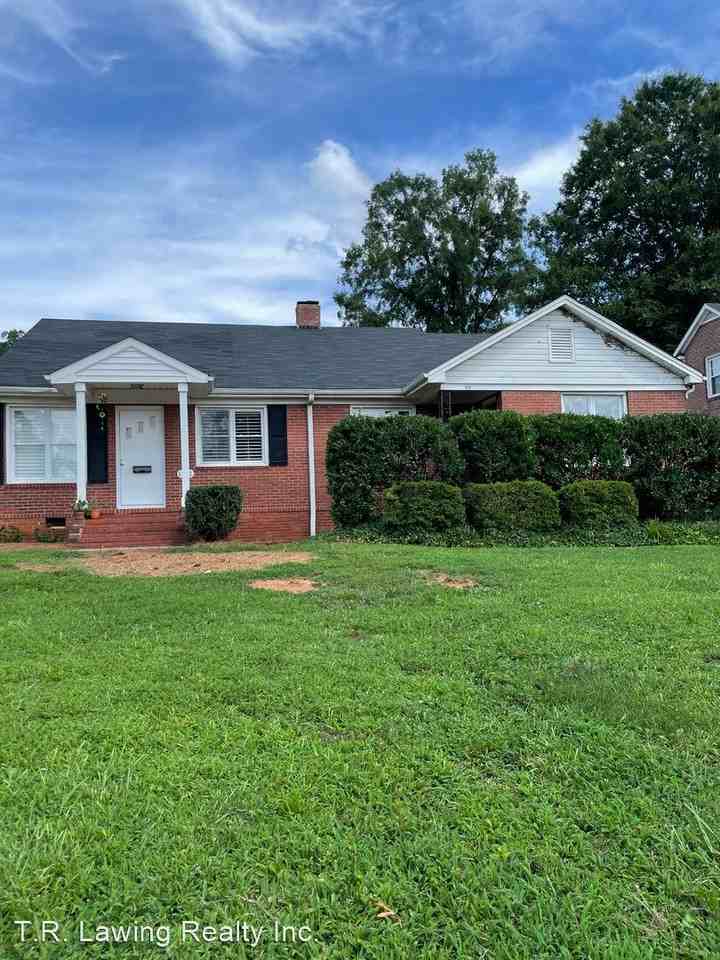 1311 & 1313 South Kings Drive Apartments in Myers Park, Charlotte, NC 28207 Zumper