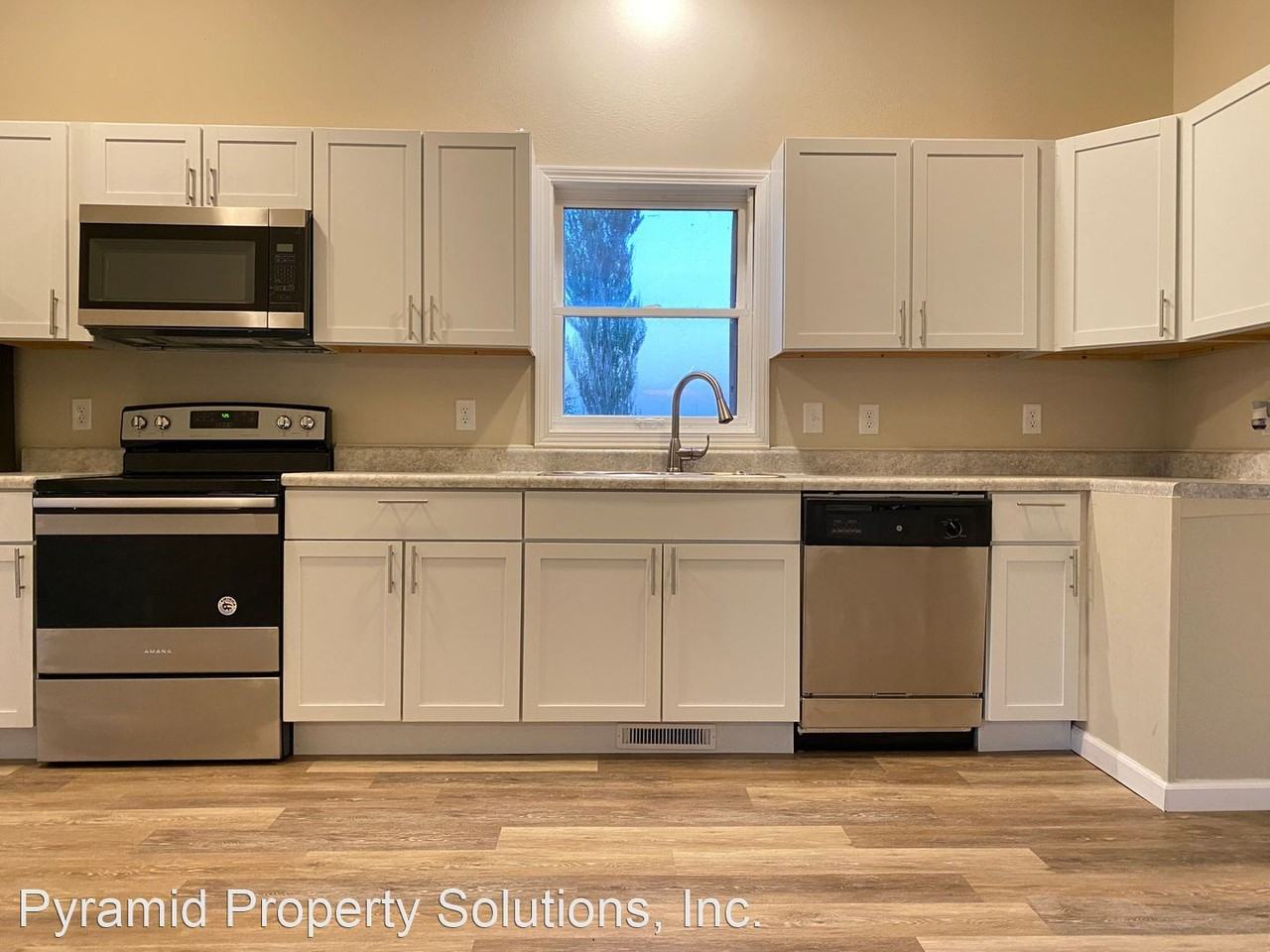 11175 Ne 46th Ave - Photo 3 of 27