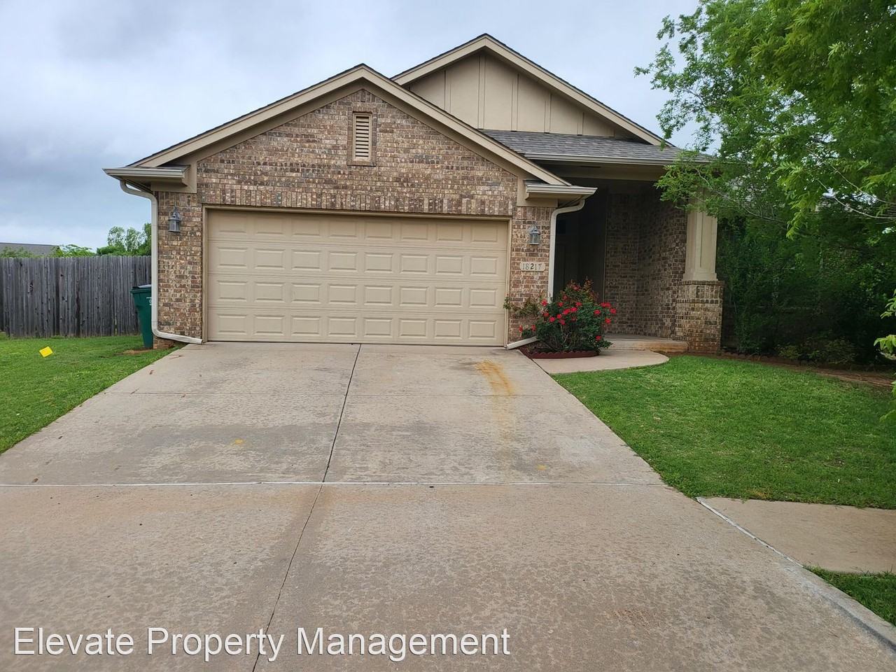 18217 Bonito Way - Photo 2 of 27