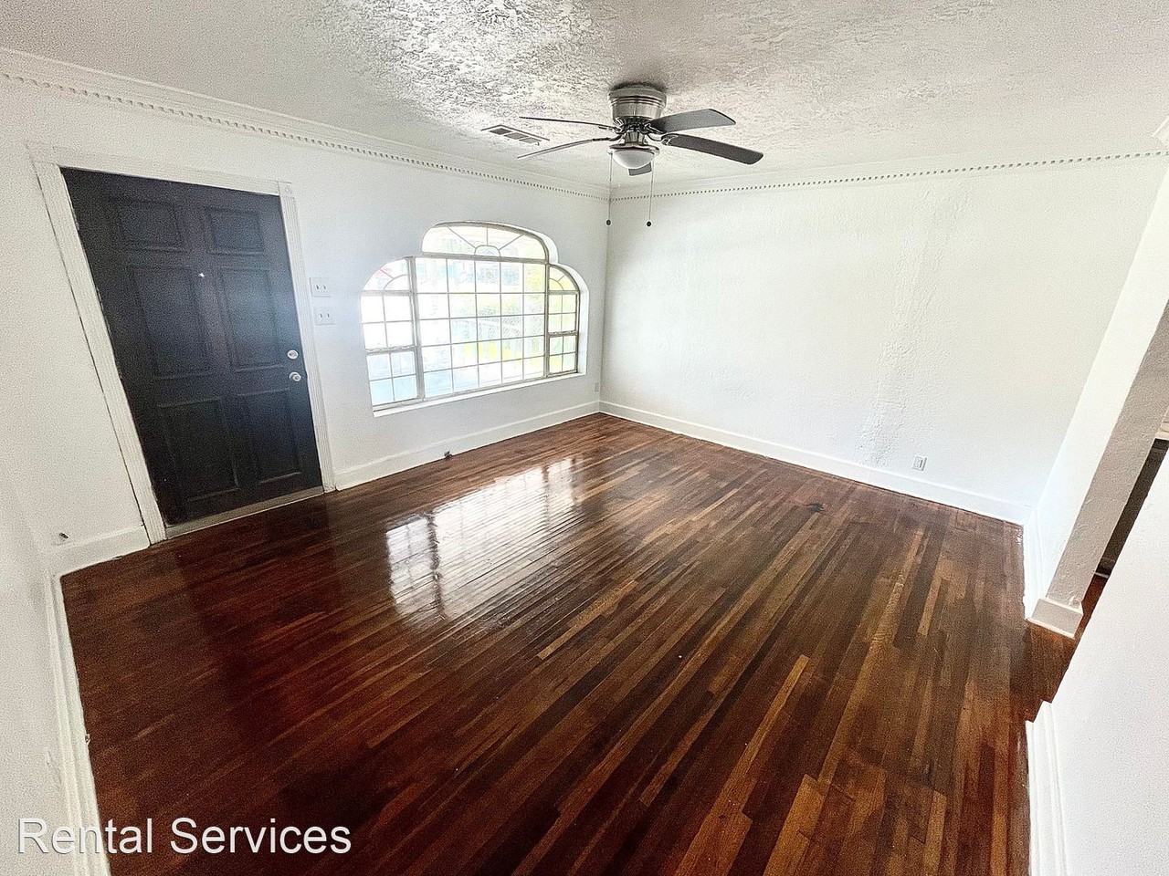 2922 Western Ave - Photo 3 of 14